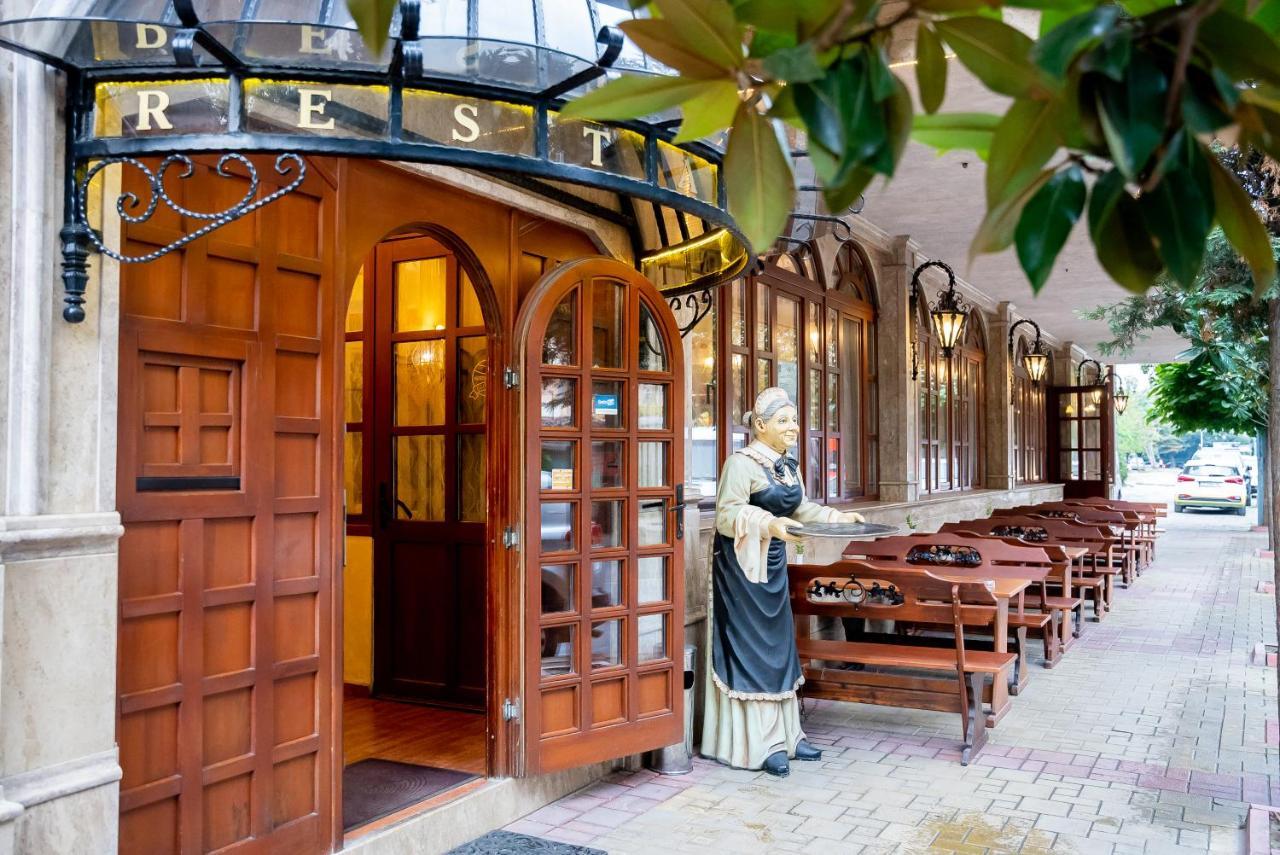 Globus Hotel Plovdiv Exterior photo